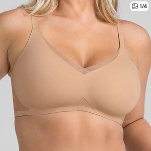 Honeylove Crossover Bra in Sand 
Size Large NEW